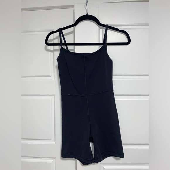 Aritzia Wilfred Divinity 5" Romper - Picture 3 of 4